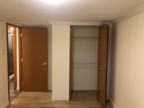 2-4136 Gilpin Crescent, Burnaby, BC - Indoor Photo Showing Other Room