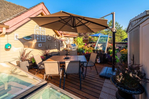 34-3960 Canada Way, Burnaby, BC - Outdoor With Deck Patio Veranda