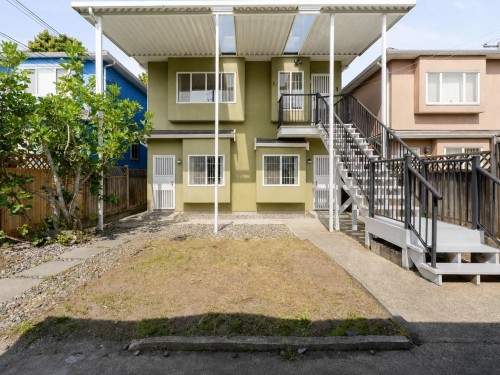 2170 28Th Avenue E, Vancouver, BC - Outdoor