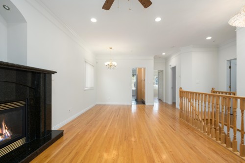 2170 28Th Avenue E, Vancouver, BC - Indoor With Fireplace