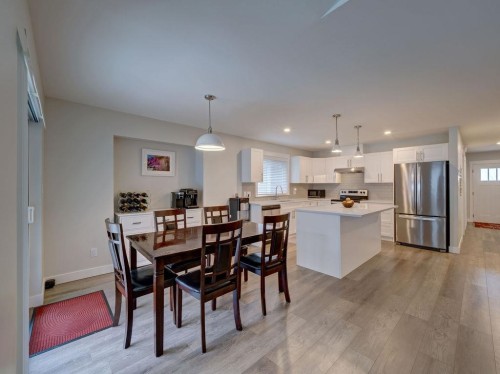 1028 Celia Crescent, Gibsons, BC - Indoor