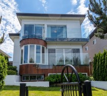 1370 35th Avenue E Vancouver, BC V5W 1C1