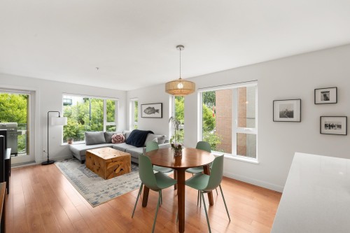 316-221 3rd Street E North Vancouver, BC V7L 0C1