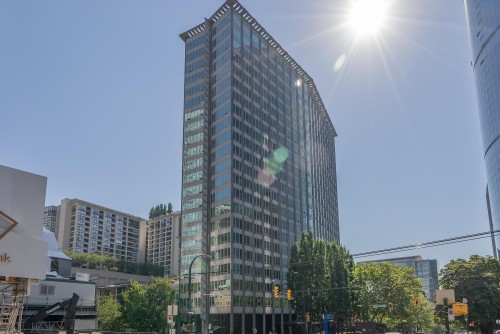 902-989 Nelson Street  Vancouver, BC V6Z 2S1