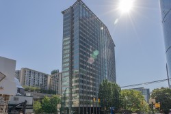 902-989 Nelson Street  Vancouver, BC V6Z 2S1
