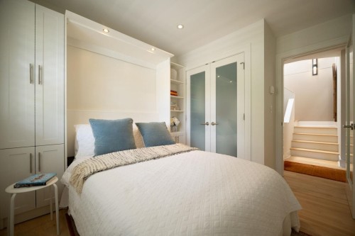 1989 13Th Avenue W, Vancouver, BC - Indoor Photo Showing Bedroom