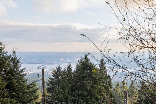 556 Ballantree Road, West Vancouver, BC - Outdoor With Body Of Water With View