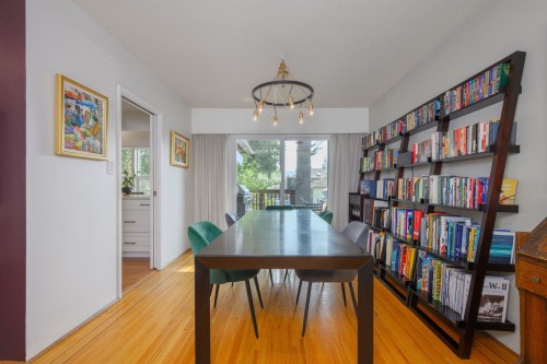3342 Fromme Road, North Vancouver, BC - Indoor