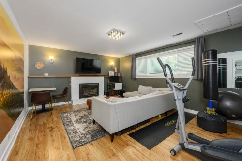 3342 Fromme Road, North Vancouver, BC - Indoor With Fireplace