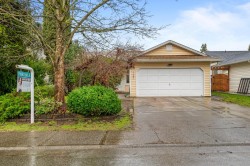 11937 237a Street Maple Ridge, BC V4R 1V9