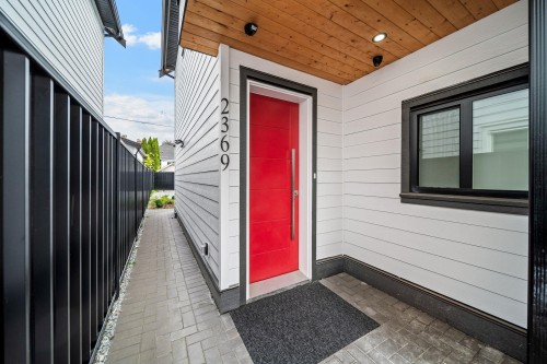 2369 Adanac Street, Vancouver, BC 