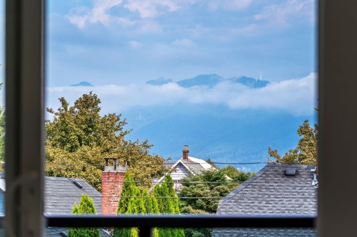 2369 Adanac Street, Vancouver, BC 
