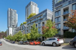 621-5598 Ormidale Street  Vancouver, BC V5R 0E5