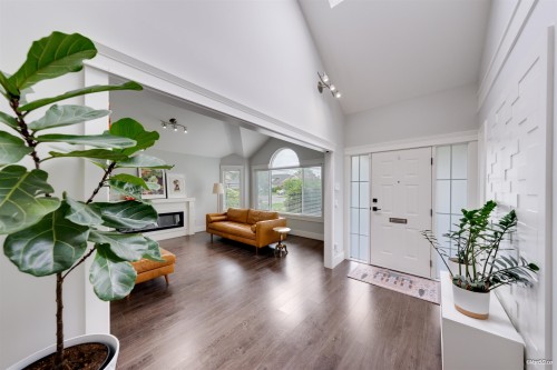 6288 Crescent Place, Delta, BC - Outdoor