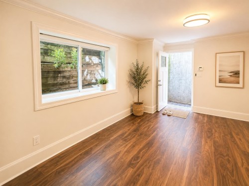B-2937 Edgemont Boulevard , North Vancouver, BC V7R 2N3 3