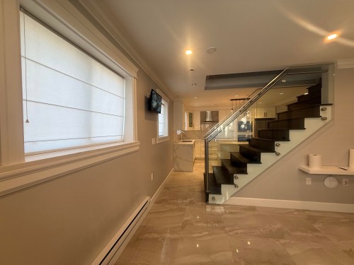 59 Falaise Place, Vancouver, BC - Indoor Photo Showing Other Room