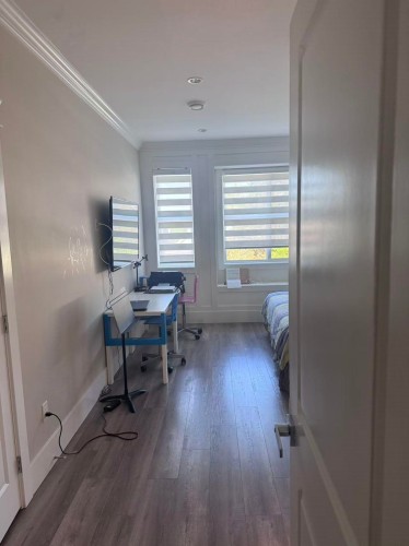 upper floor-8208 Ash Street , Richmond, BC V6Y 2S3 4