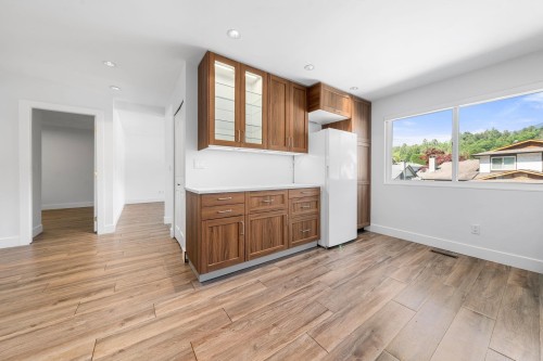 1231 River Drive, Coquitlam, BC - Indoor