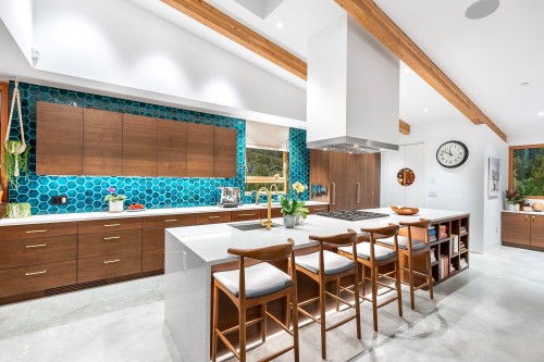 3823 Bayridge Avenue, West Vancouver, BC - Indoor