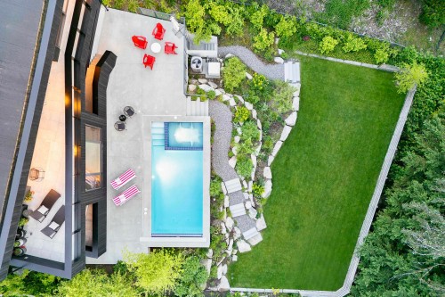3823 Bayridge Avenue, West Vancouver, BC - 