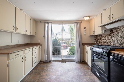 72-21163 Lougheed Highway, Maple Ridge, BC 