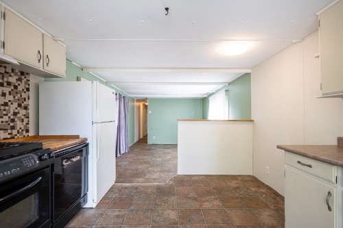 72-21163 Lougheed Highway, Maple Ridge, BC 