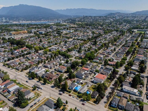 942 Nanaimo Street, Vancouver, BC 