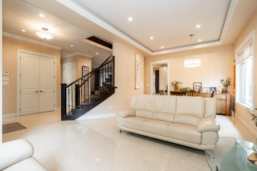 3032 16Th Avenue E, Vancouver, BC 