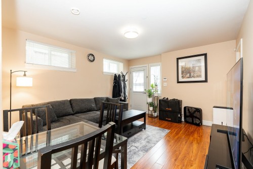 3032 16Th Avenue E, Vancouver, BC 