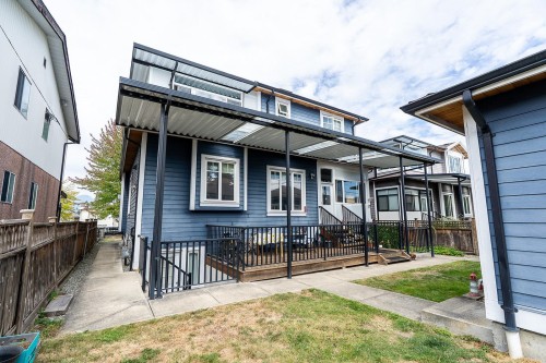 3032 16Th Avenue E, Vancouver, BC 