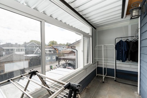 3032 16Th Avenue E, Vancouver, BC 