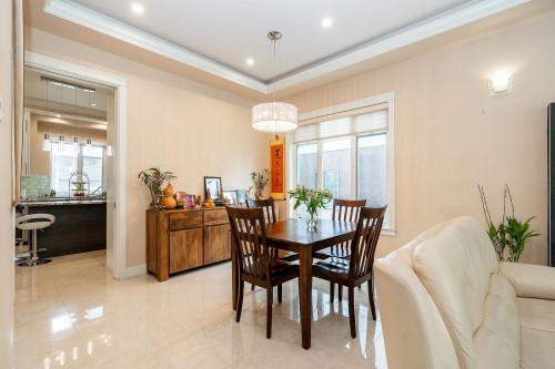 3032 16Th Avenue E, Vancouver, BC 