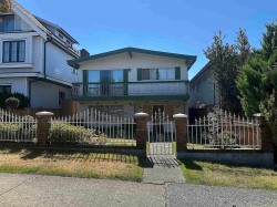 3126 20th Avenue EVancouver, BC V5M 2V5