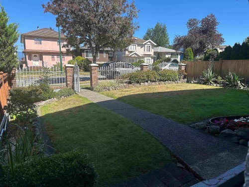 3126 20Th Avenue E, Vancouver, BC 