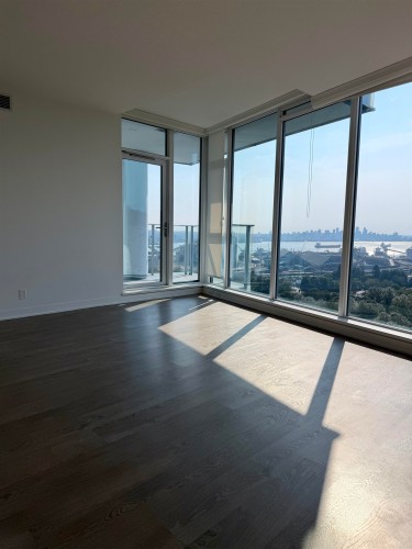 2506-1401 Hunter Street , North Vancouver, BC V7J 0E2 3