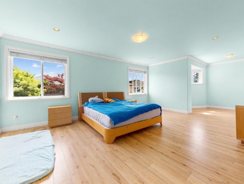 6560 Francis Road, Richmond, BC - Indoor Photo Showing Bedroom