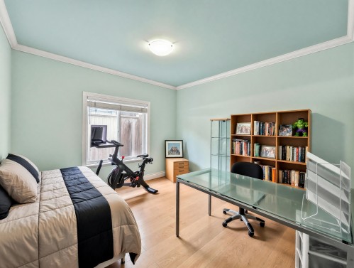 6560 Francis Road, Richmond, BC - Indoor