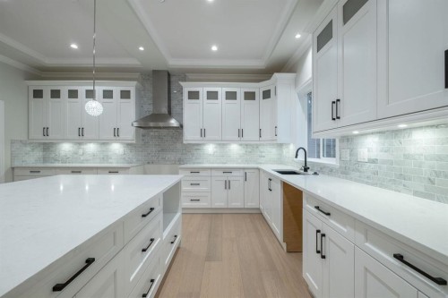 1342 Francis Crescent, Coquitlam, BC - Indoor Photo Showing Kitchen With Upgraded Kitchen