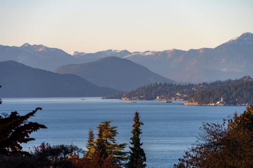 5550 Kingston Road, Vancouver, BC 
