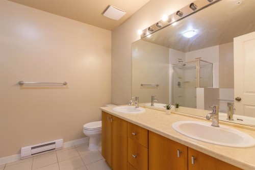 32-9229 University Crescent, Burnaby, BC 