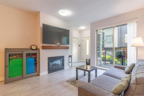 32-9229 University Crescent, Burnaby, BC 