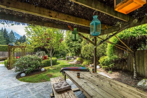 41743 Honey Lane, Squamish, BC 