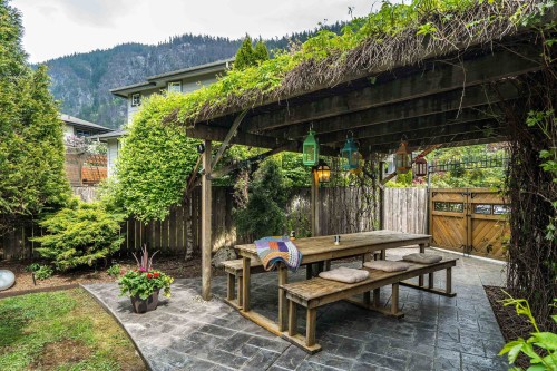 41743 Honey Lane, Squamish, BC 