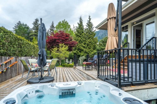 41743 Honey Lane, Squamish, BC 
