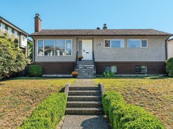 6258 Berwick Street Burnaby, BC V5H 1W2