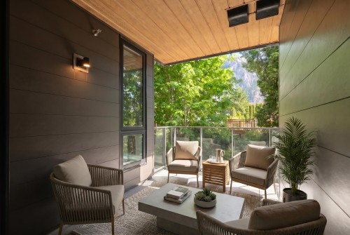 208-1500 Scott Crescent, Squamish, BC 