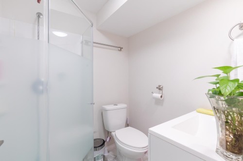 380 58Th Avenue E, Vancouver, BC 