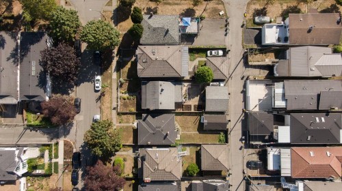 380 58Th Avenue E, Vancouver, BC 