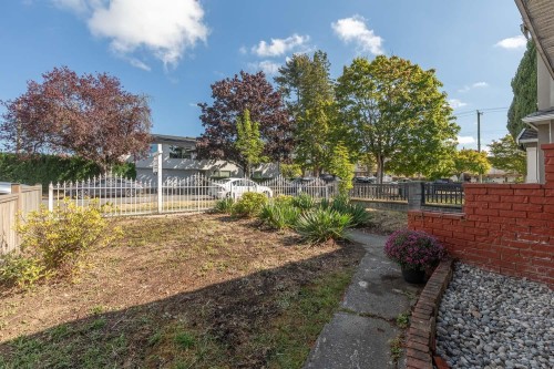 380 58Th Avenue E, Vancouver, BC 