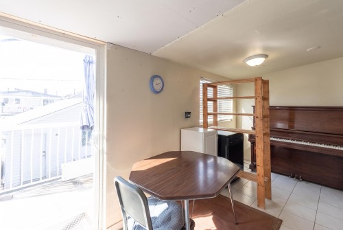 380 58Th Avenue E, Vancouver, BC 